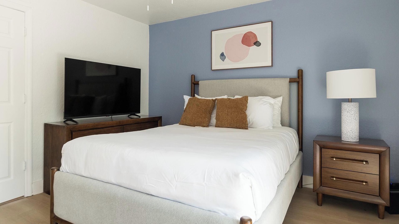 Photo of Bedroom in Port Tampa City