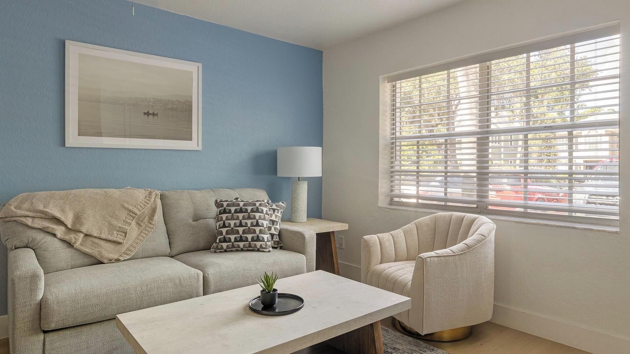 Photo of Livingroom in Port Tampa City