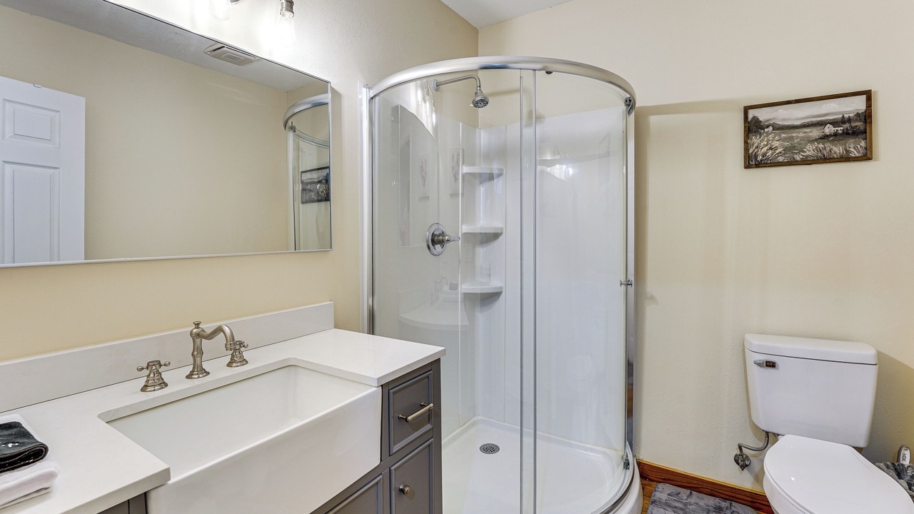 Photo of Bathroom in Lulu