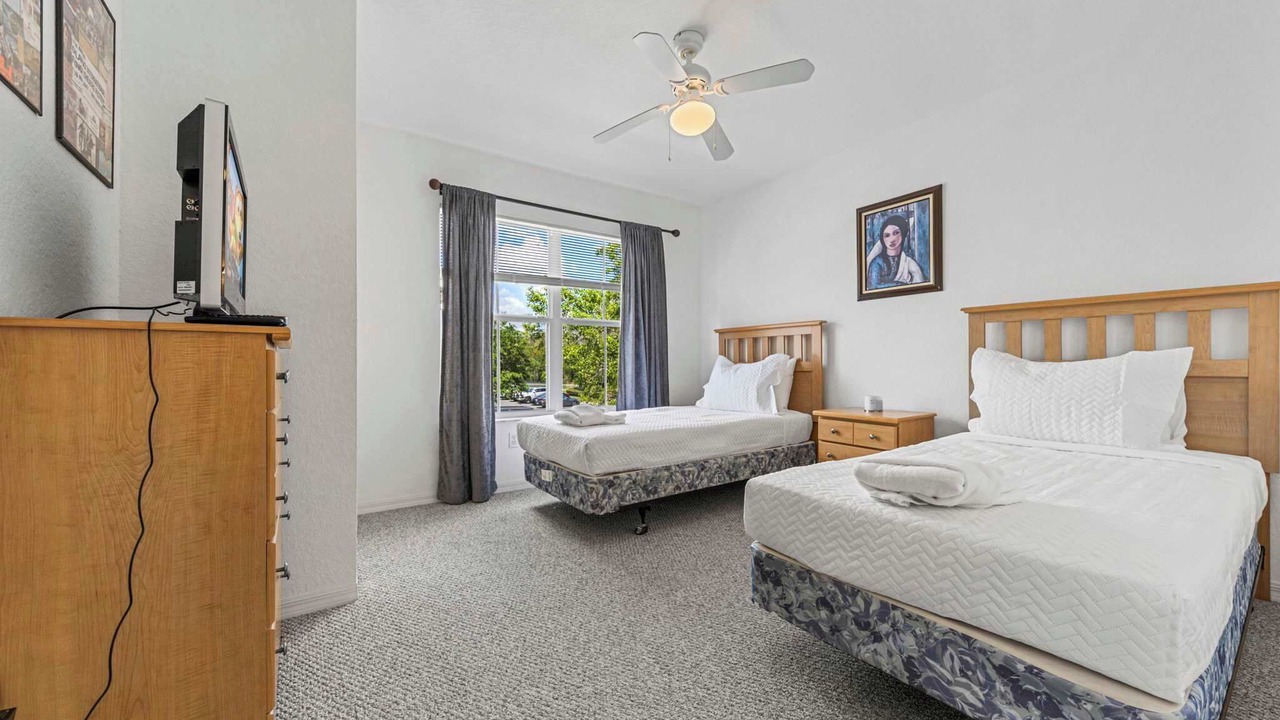 Photo of Bedroom in Venetian Bay Villages