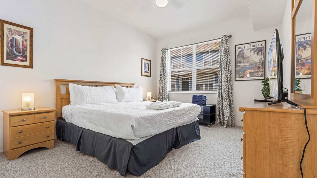 Photo of Bedroom in Venetian Bay Villages
