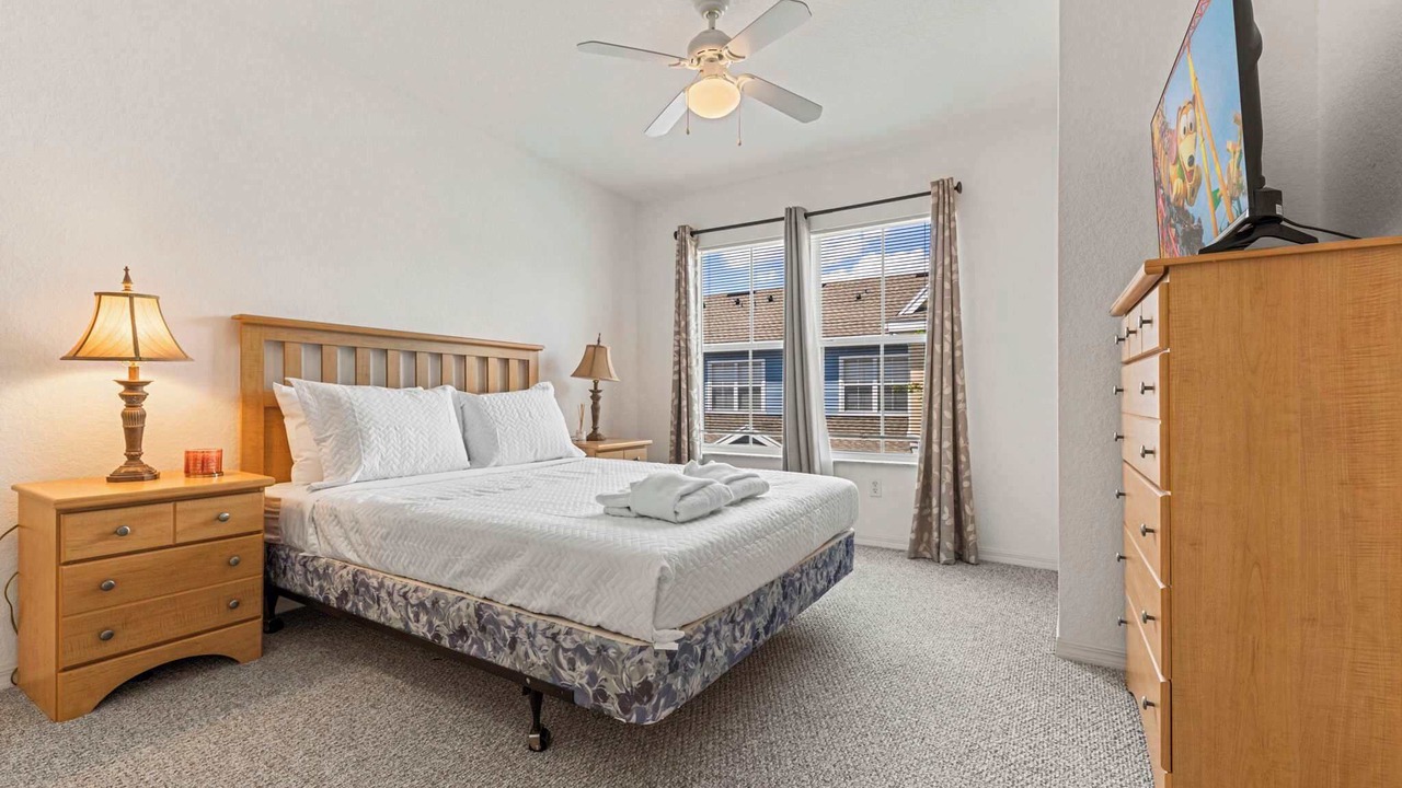 Photo of Bedroom in Venetian Bay Villages