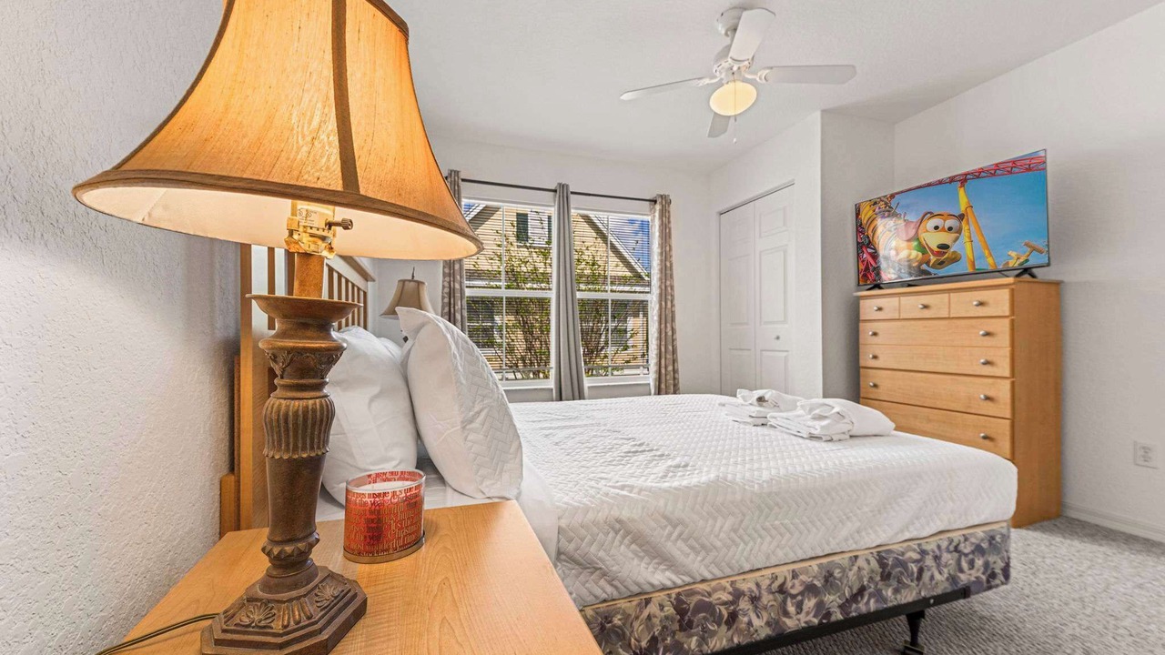 Photo of Bedroom in Venetian Bay Villages