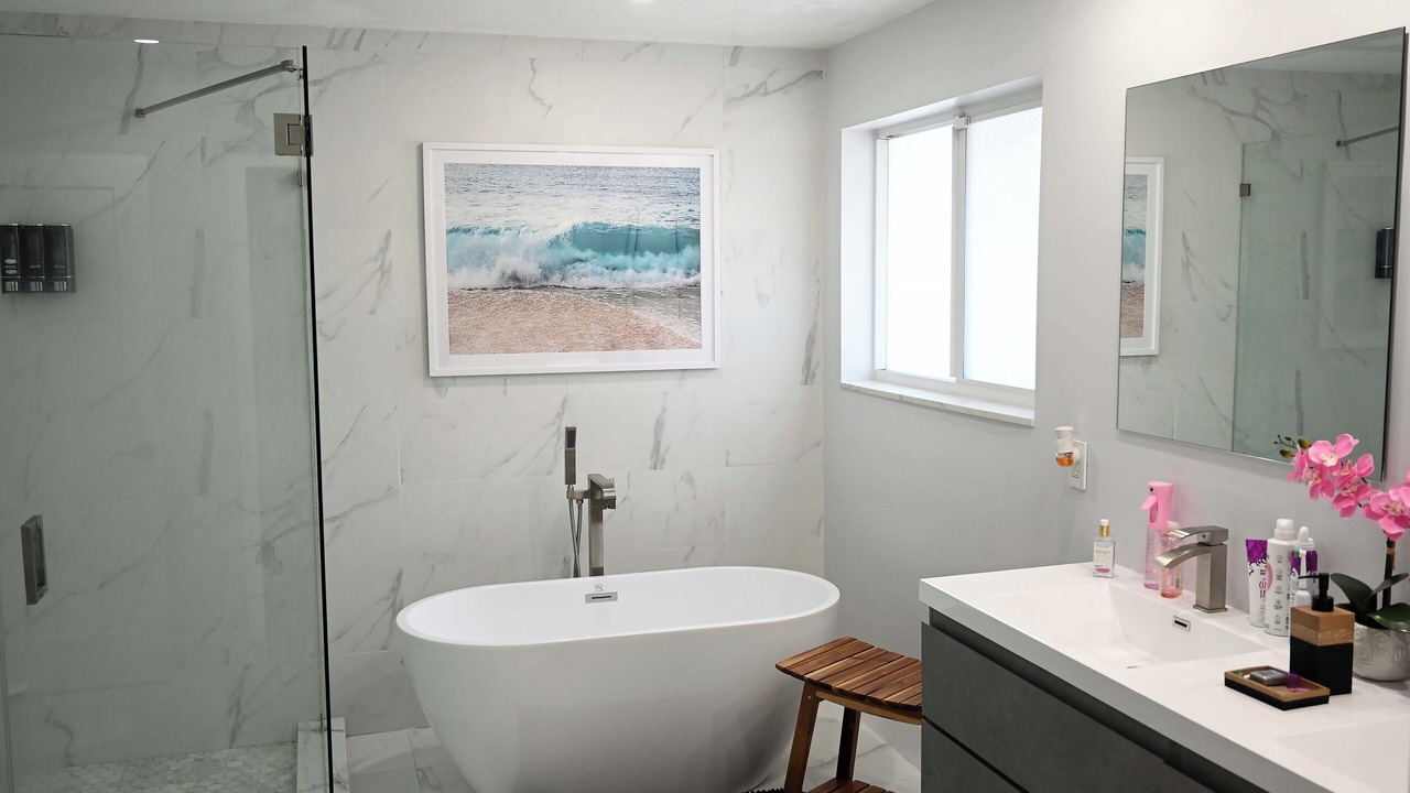 Photo of Bathroom in Ludlam