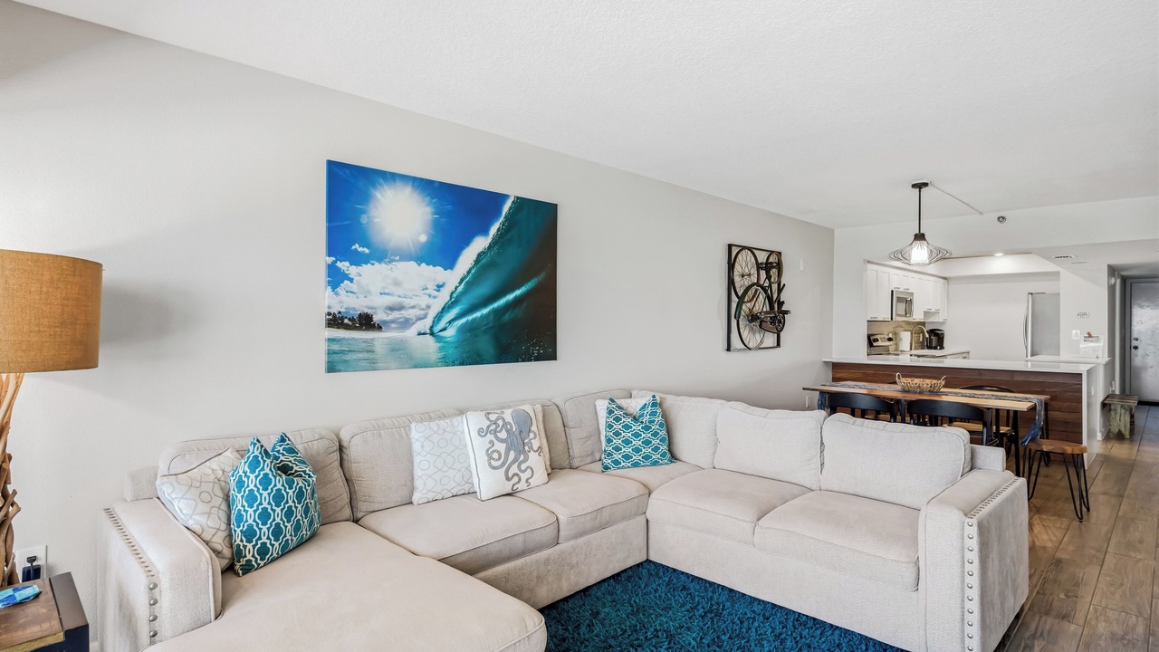 Photo of Livingroom in Madeira Beach