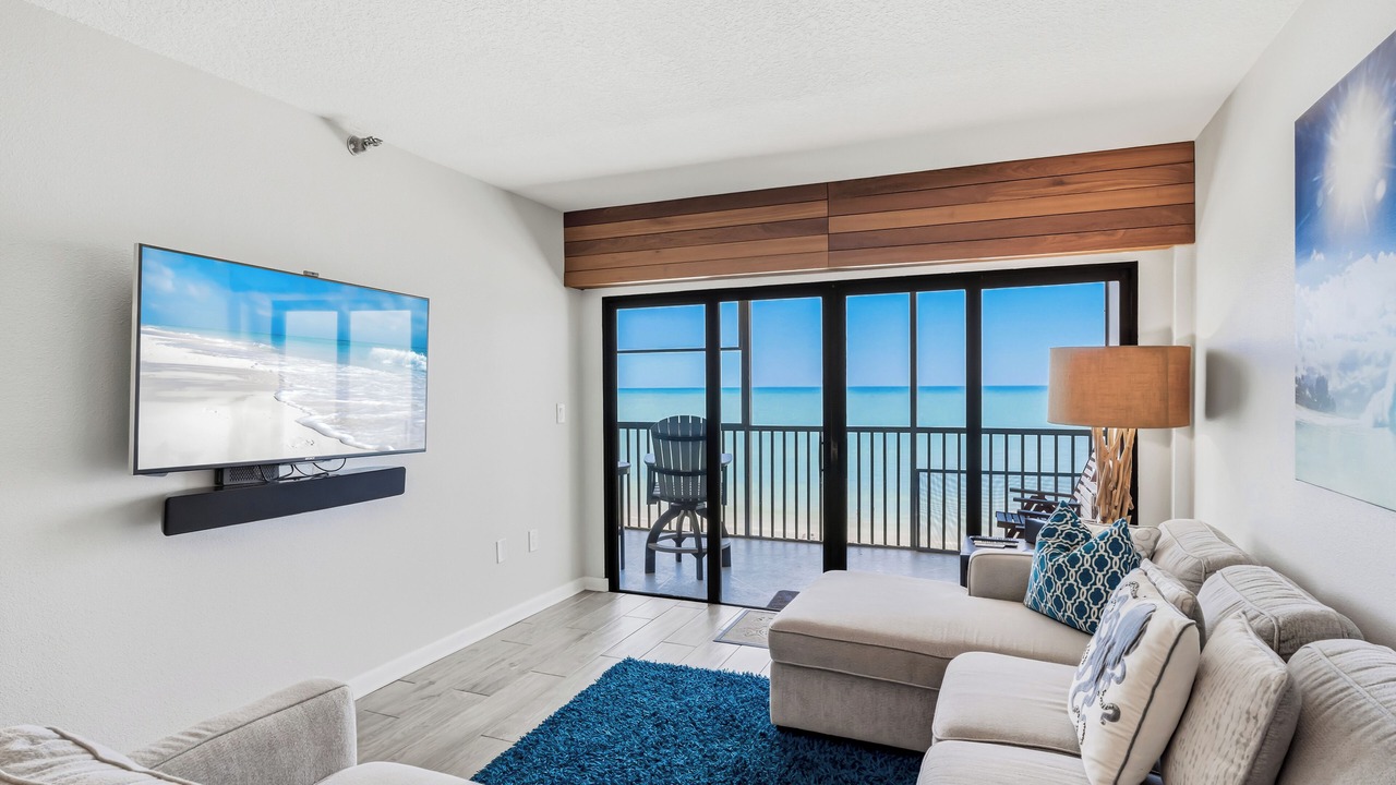 Photo of Livingroom in Madeira Beach
