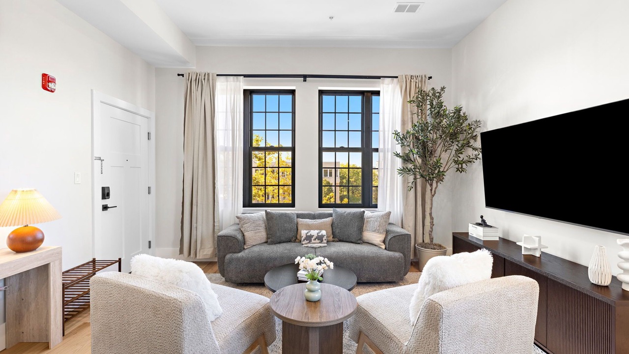 Photo of Livingroom in Jersey City