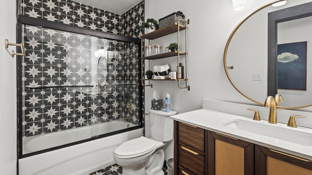 Photo of Bathroom in Gainesville