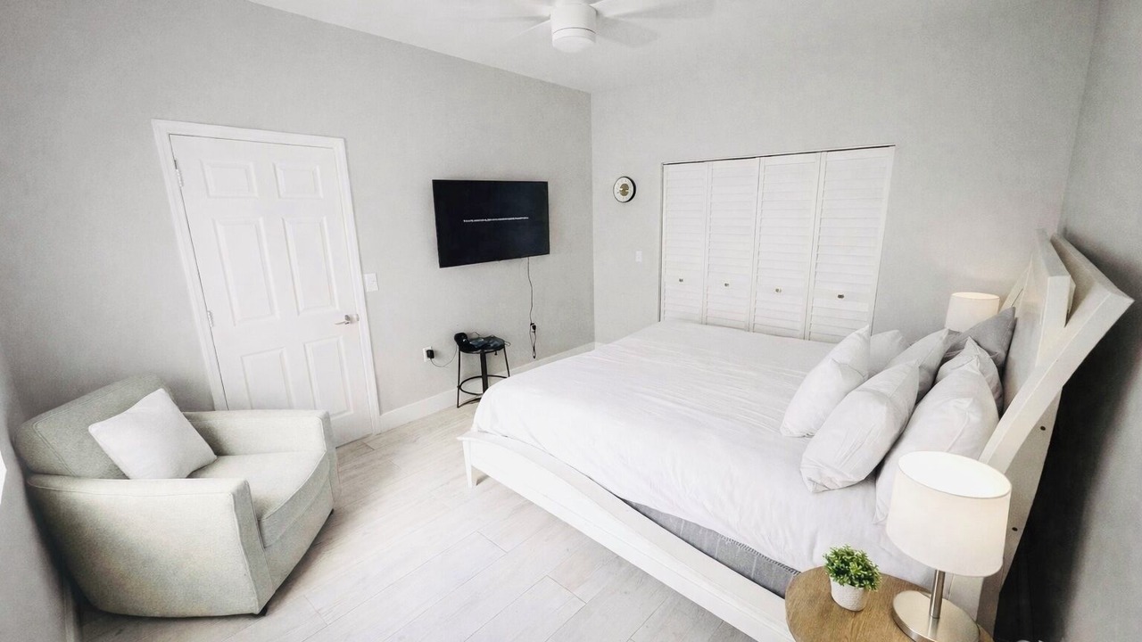 Photo of Bedroom in Wesley Chapel