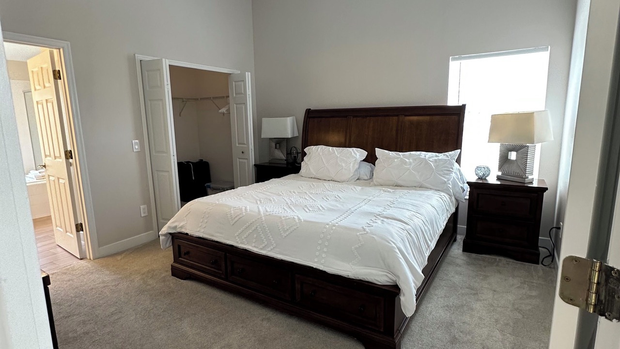 Photo of Bedroom in Florida Pines