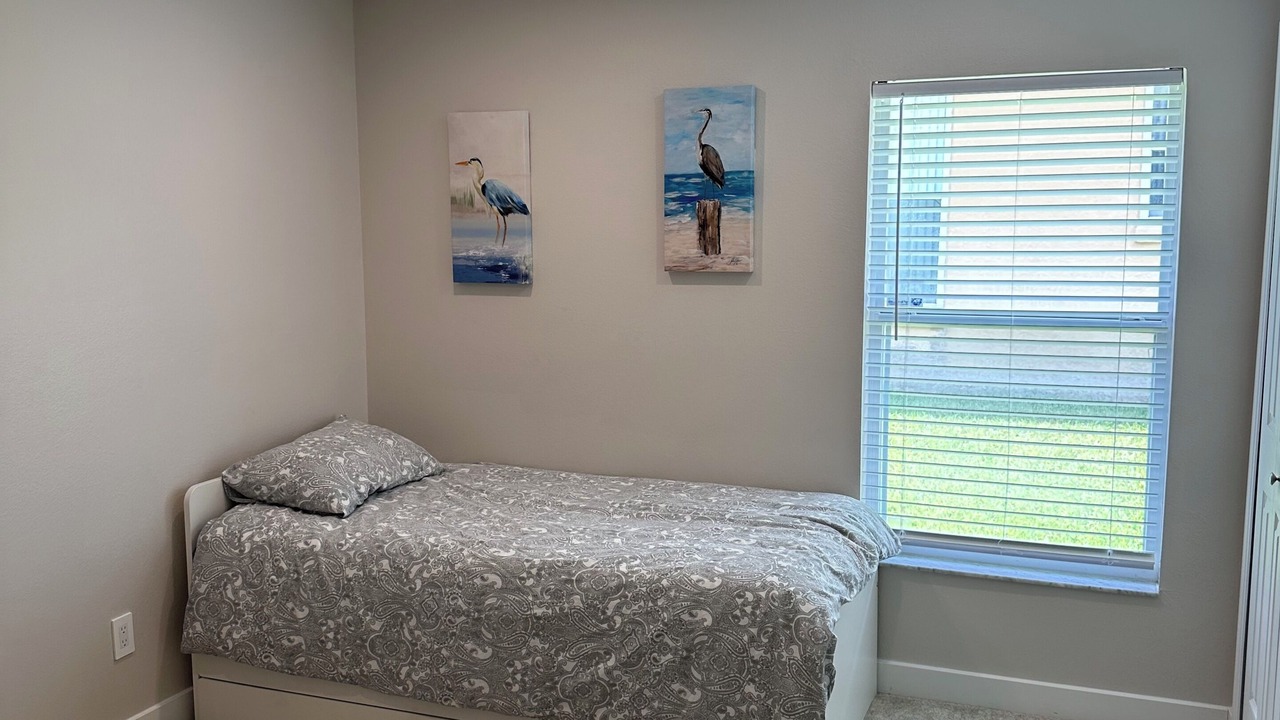 Photo of Bedroom in Florida Pines