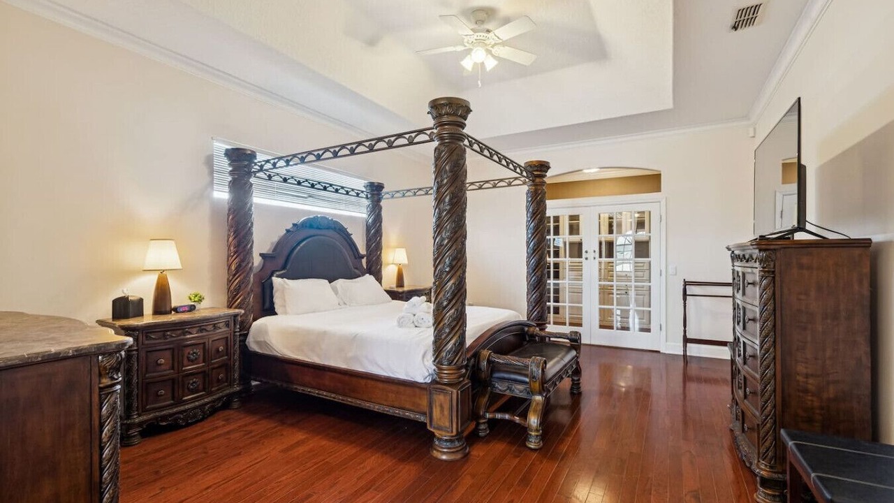 Photo of Bedroom in East Lake