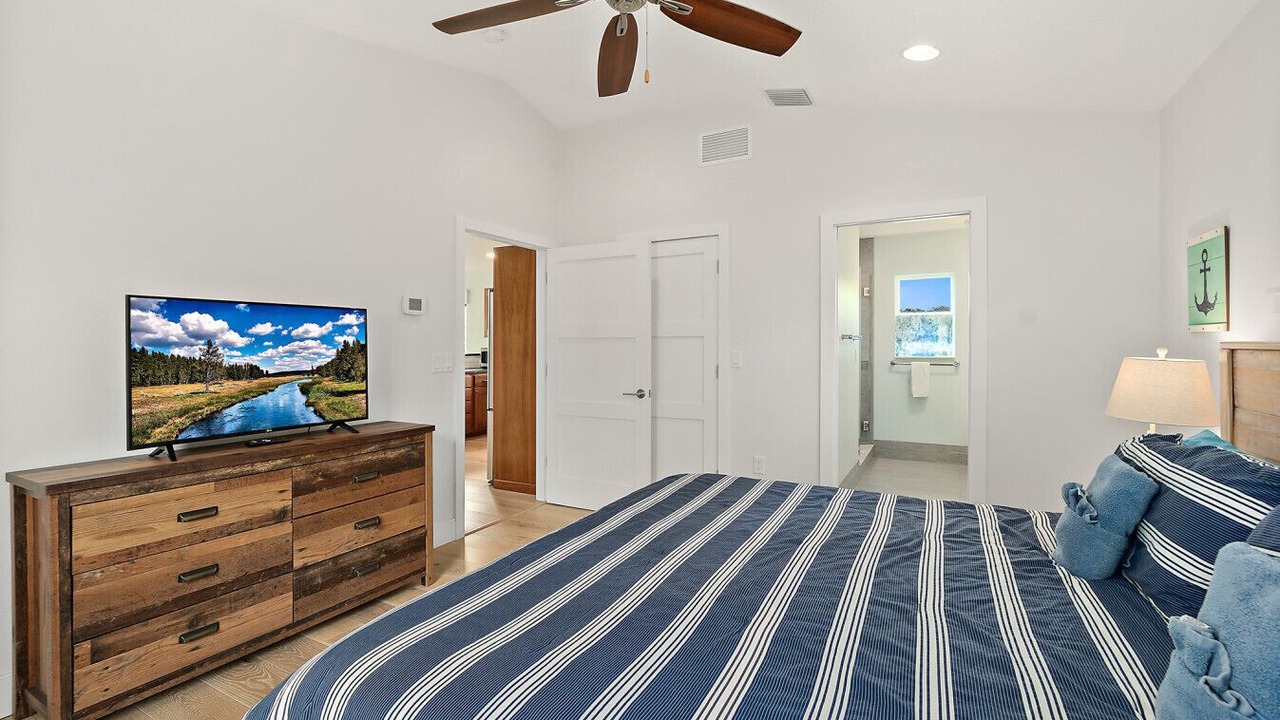 Photo of Bathroom in Marineland Acres