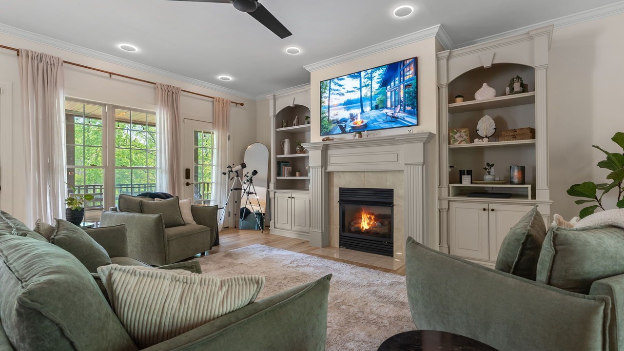 Photo of Livingroom in Inman