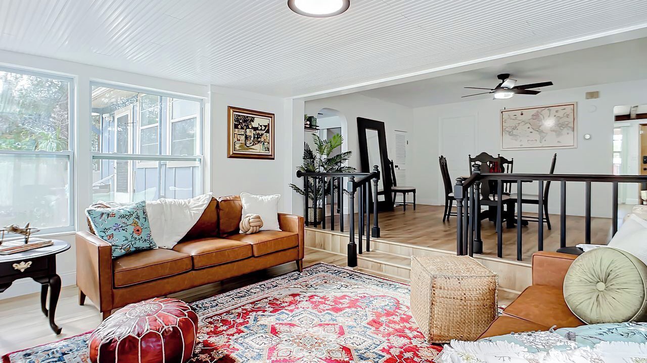 Photo of Livingroom in Holly Hill