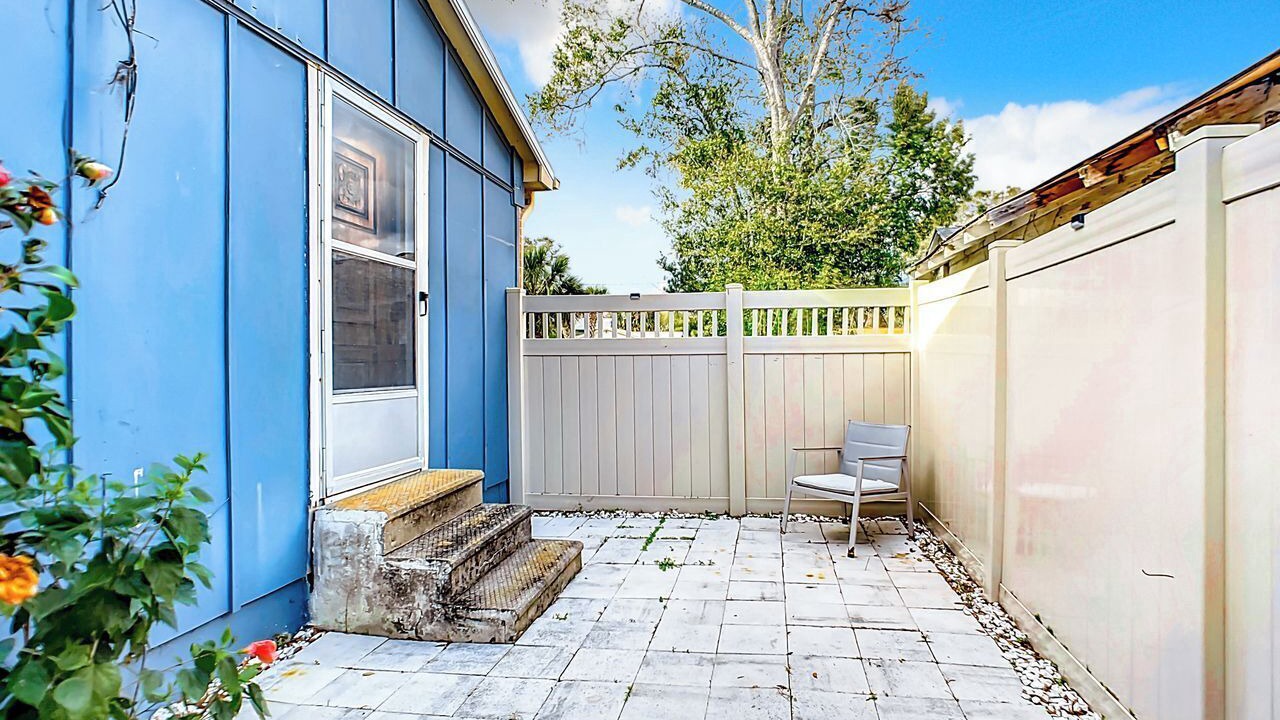 Photo of Patio Balcony in Holly Hill