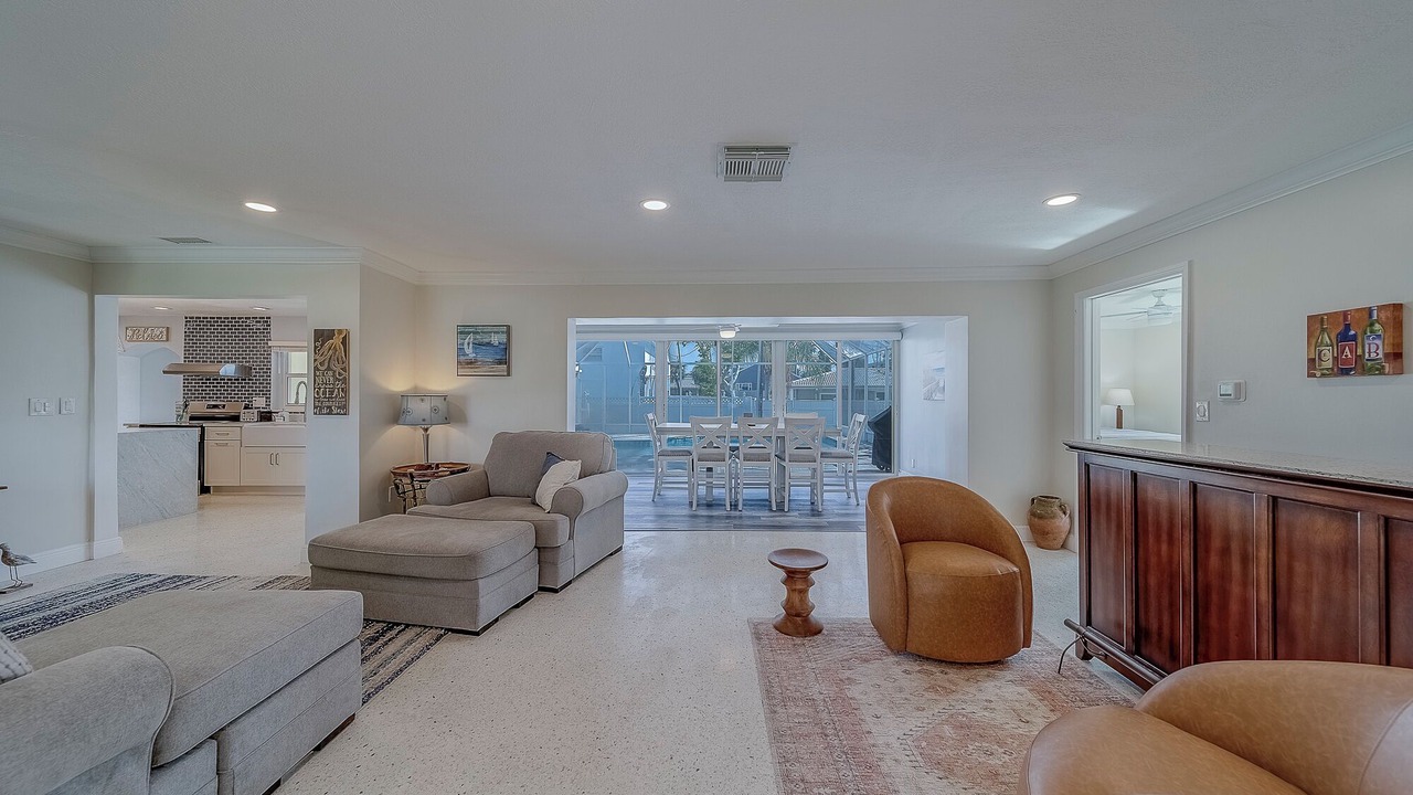 Photo of Livingroom in Belleair Beach