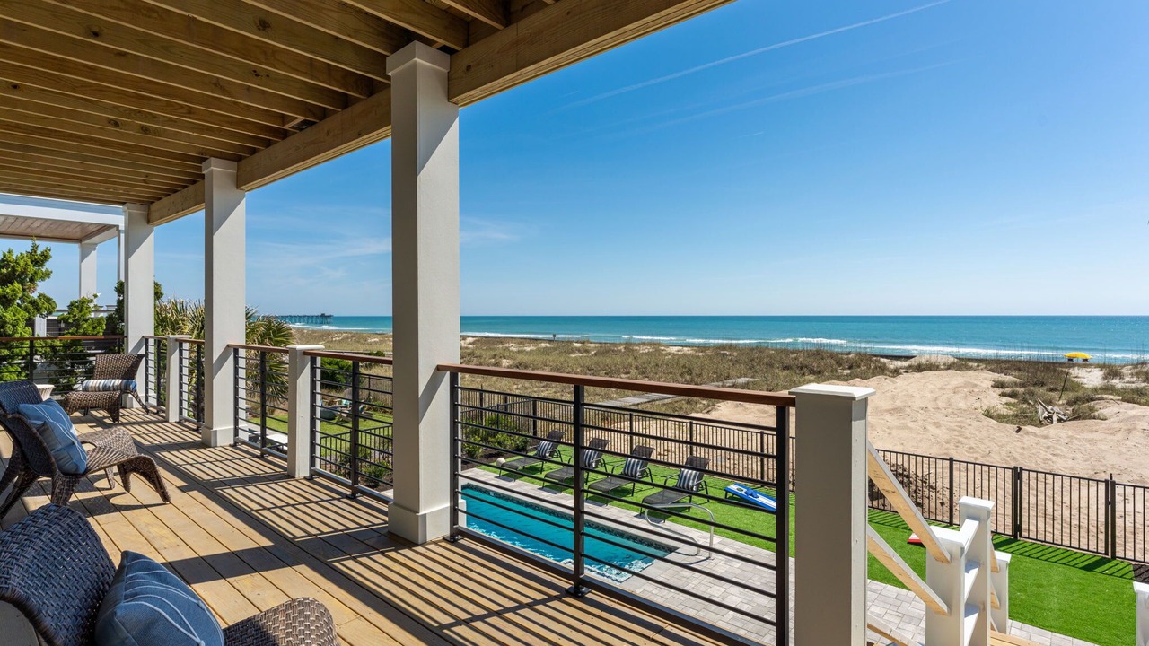 Photo of Patio Balcony in Kure Beach