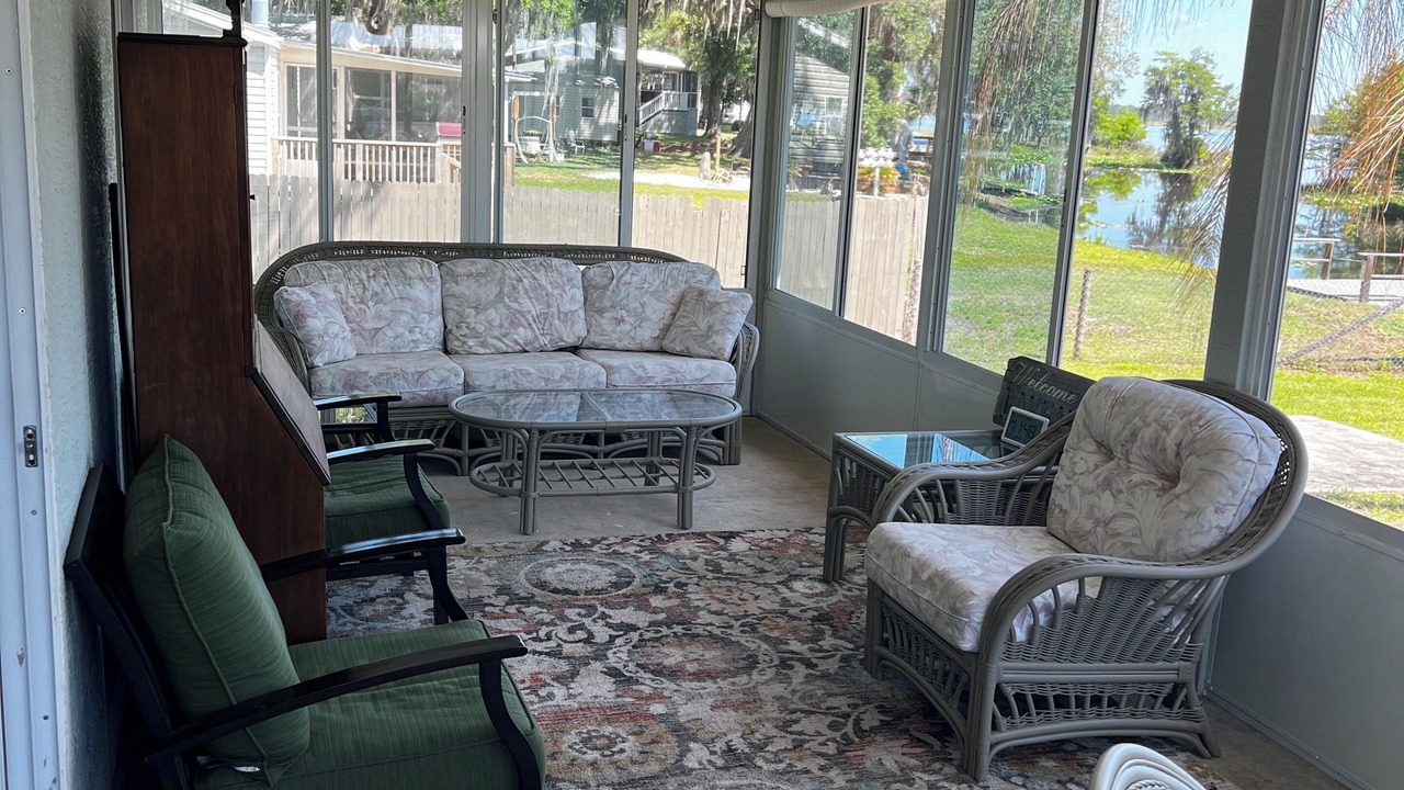 Photo of Livingroom in Hernando