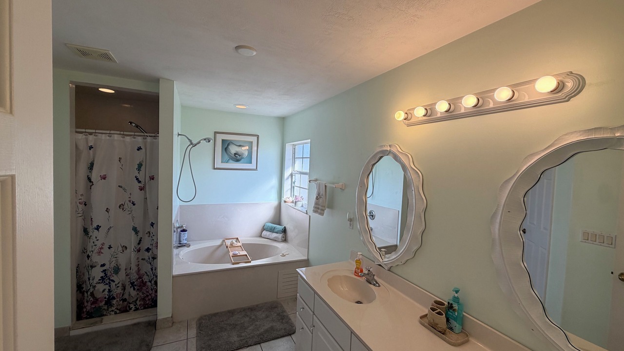 Photo of Bathroom in Ormond Beach