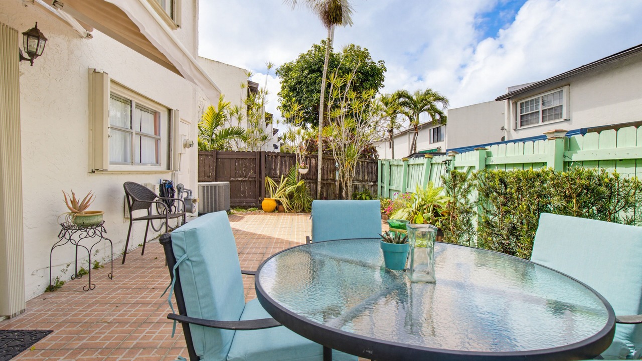 Photo of Outdoor in Ludlam