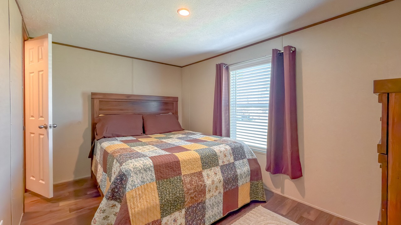 Photo of Bedroom in Donalsonville