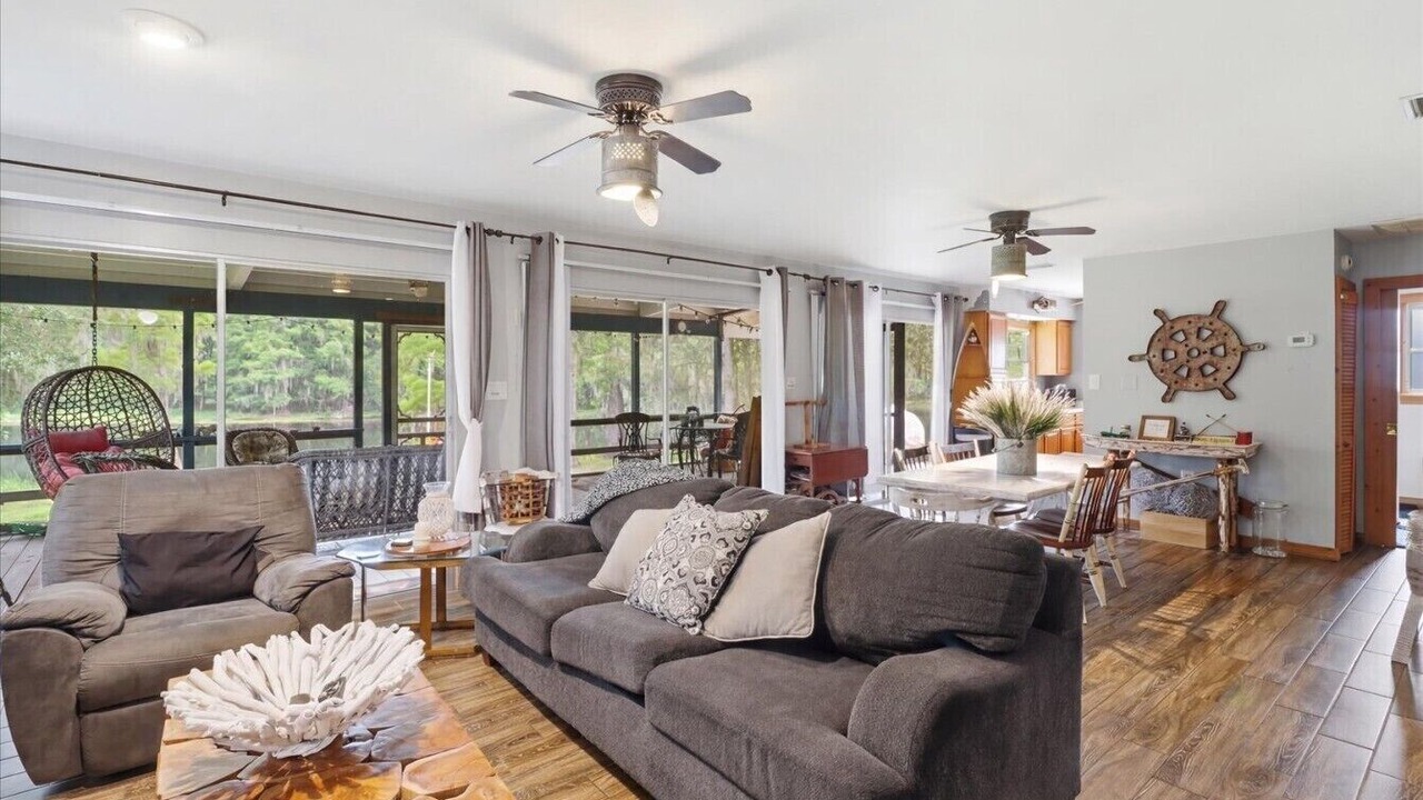 Photo of Bedroom in Bushnell
