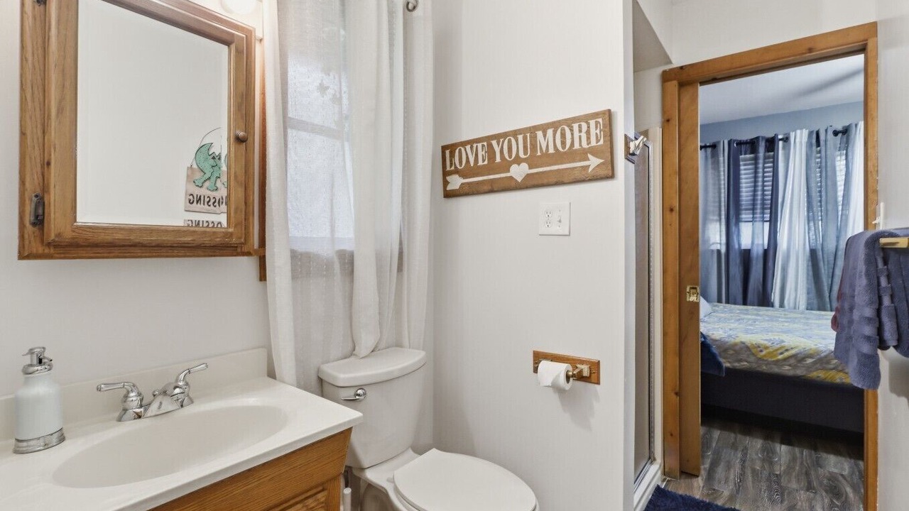 Photo of Bathroom in Bushnell