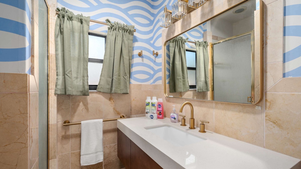 Photo of Bathroom in Largo