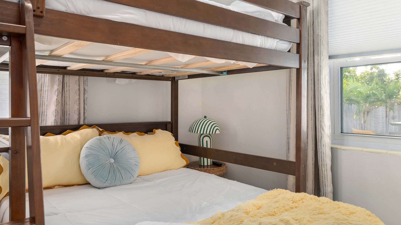 Photo of Bedroom in Largo