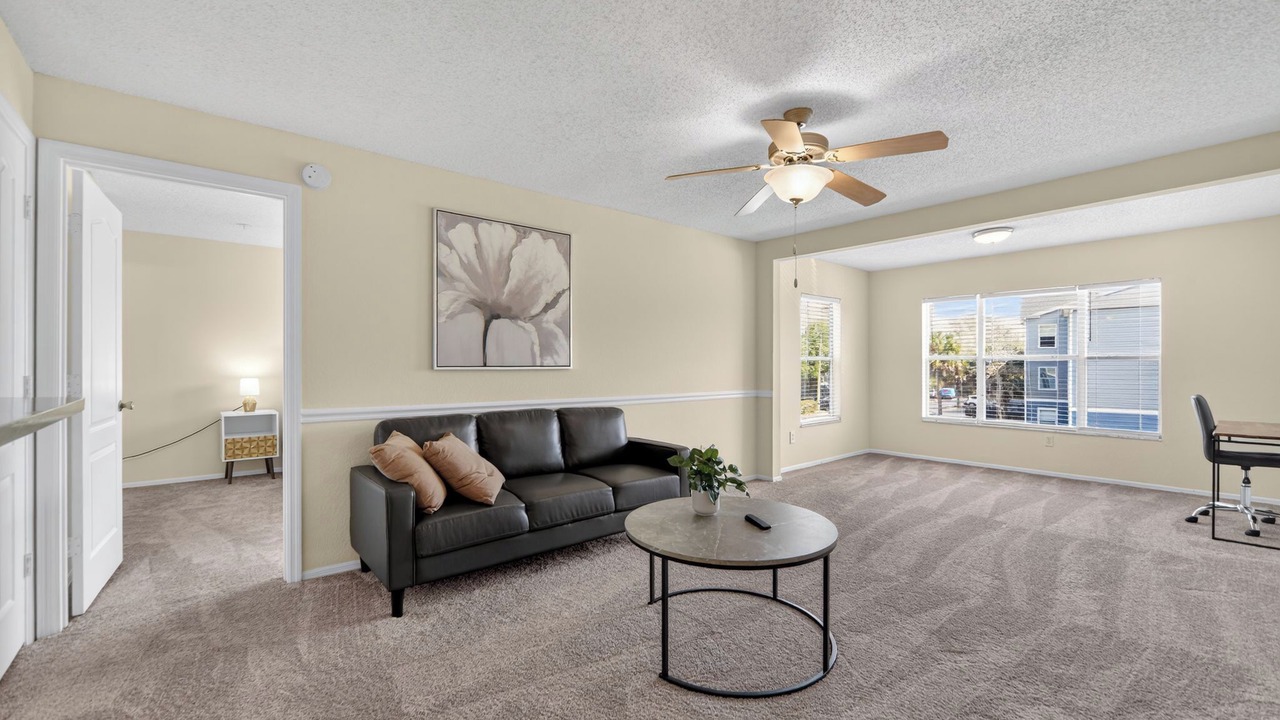 Photo of Livingroom in Winter Springs