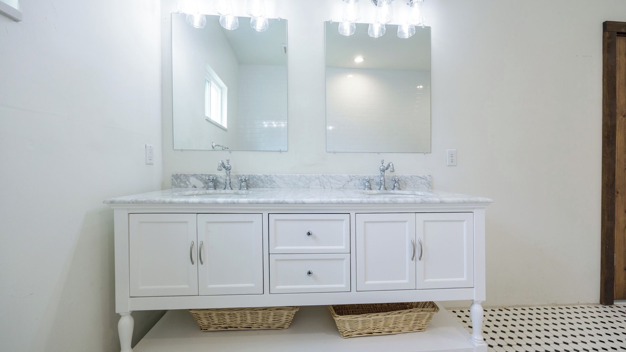 Photo of Bathroom in Alachua