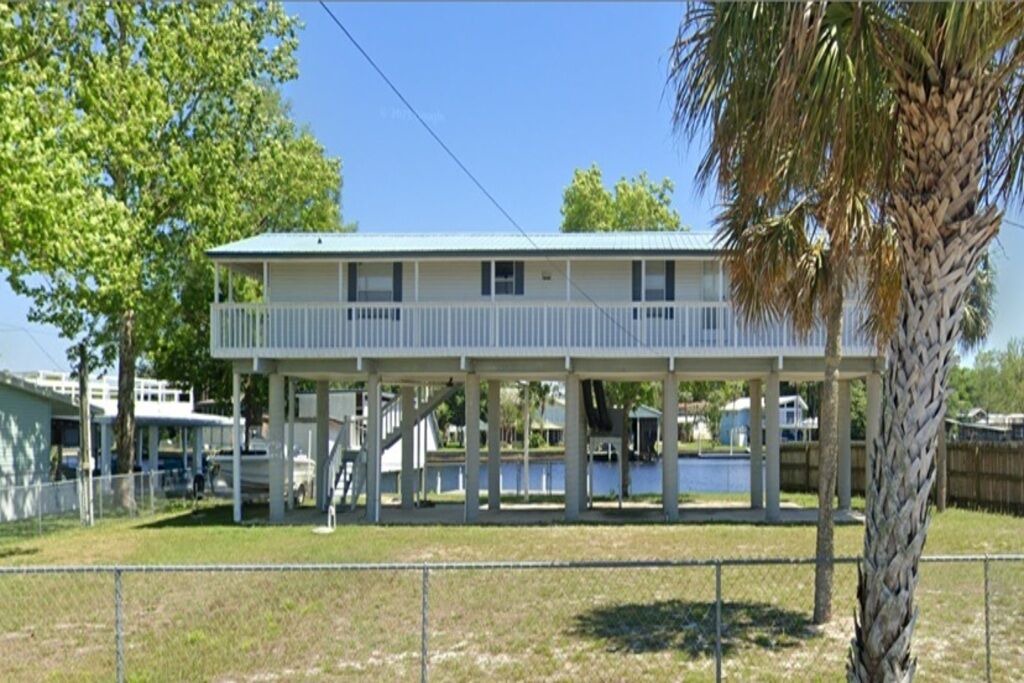 Photo of Outdoor in Suwannee