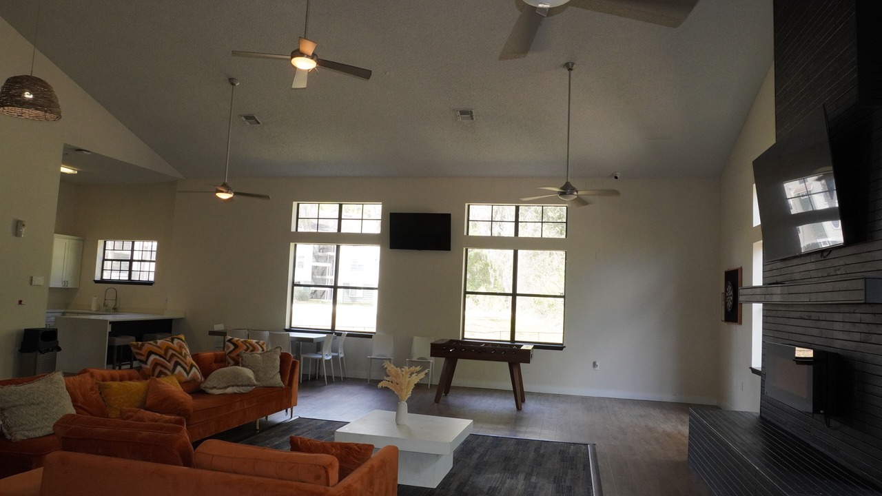 Photo of Livingroom in Gainesville