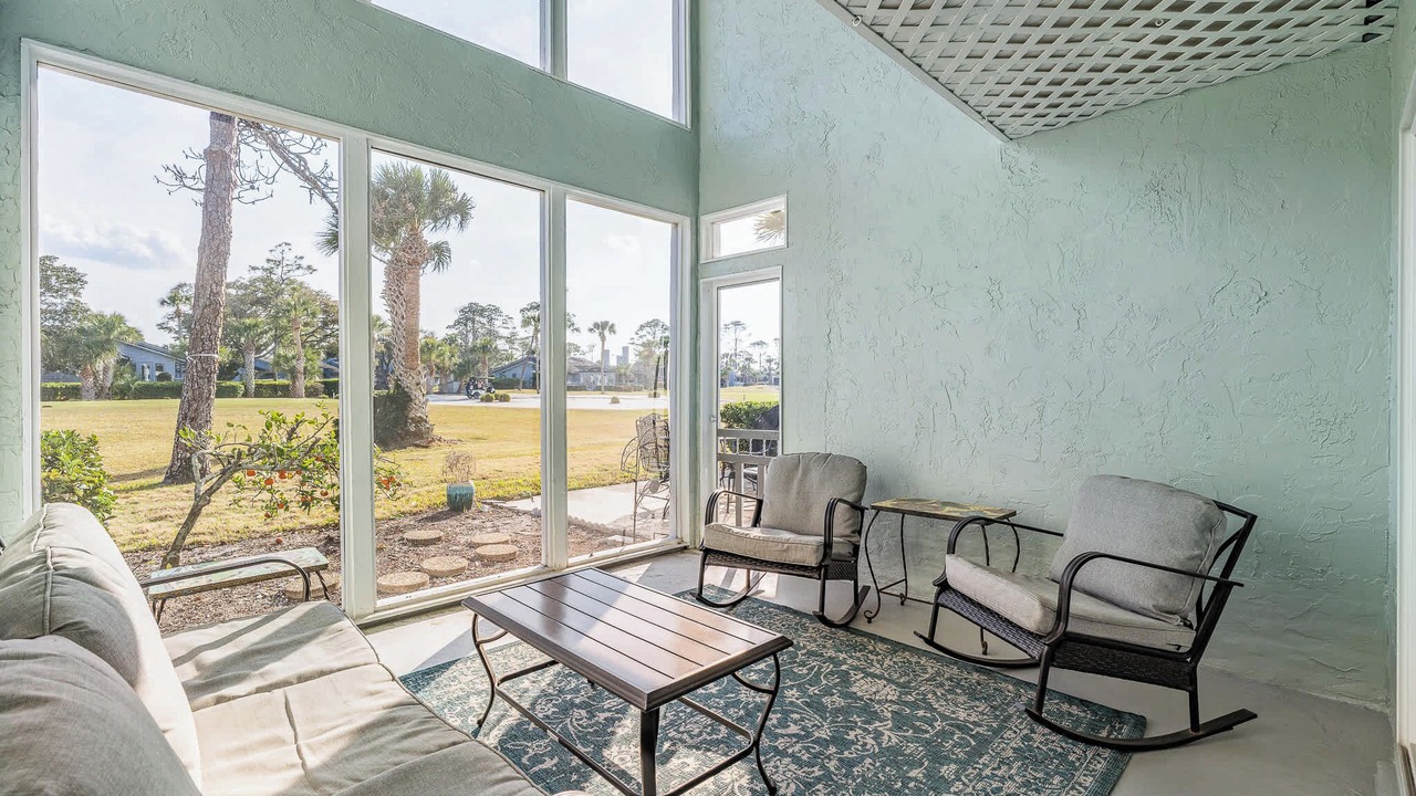 Photo of Livingroom in Sawgrass