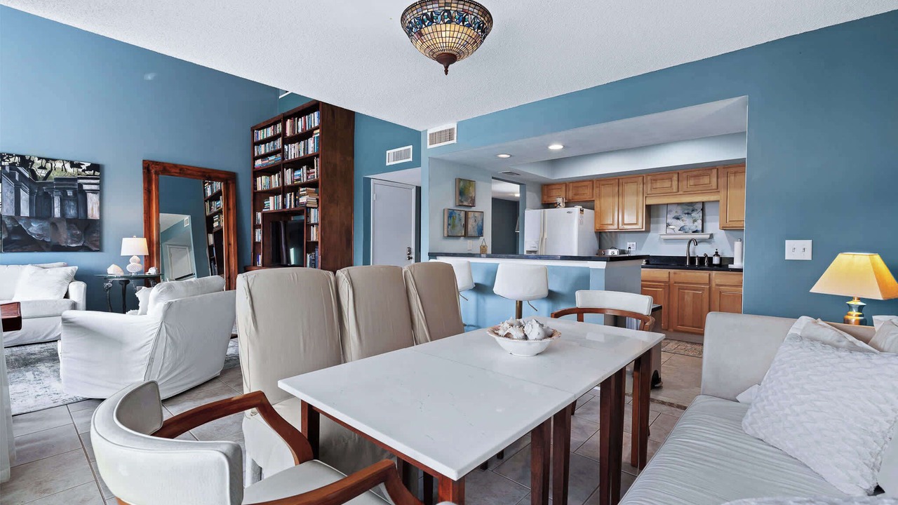 Photo of Livingroom in Sawgrass