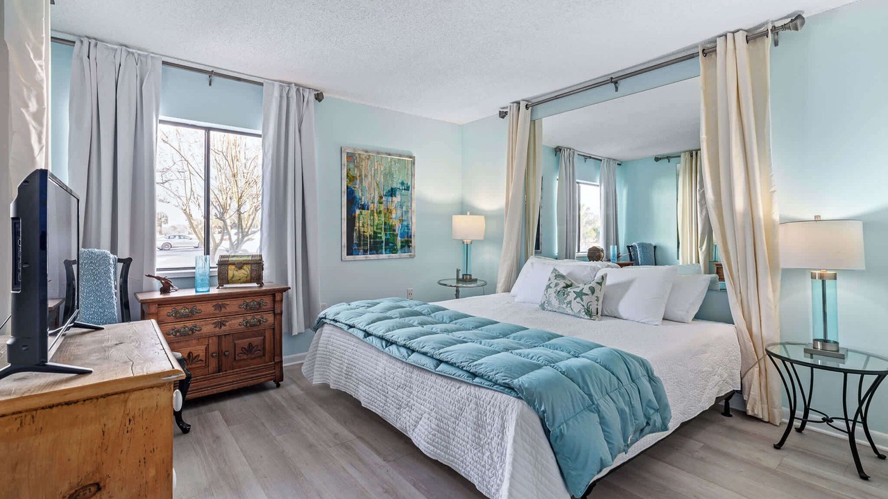Photo of Bedroom in Sawgrass