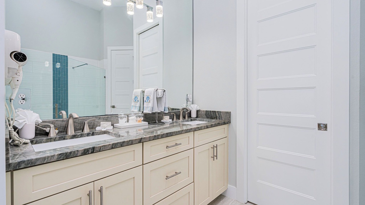Photo of Bathroom in Wilbur-By-The-Sea