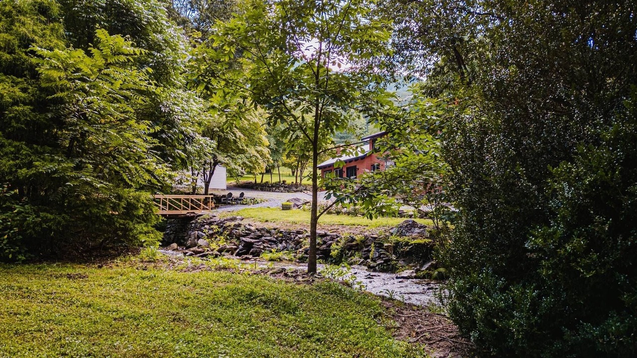 Photo of Outdoor in Whittier