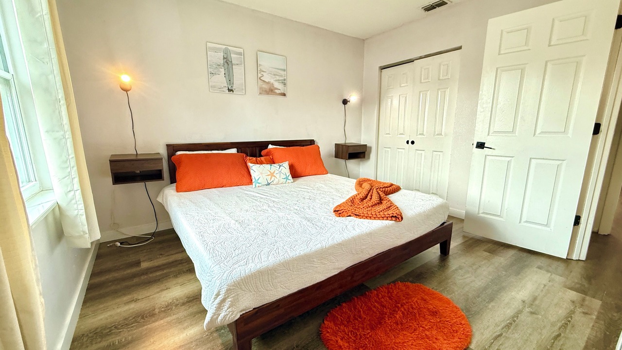 Photo of Bedroom in Pinellas Park