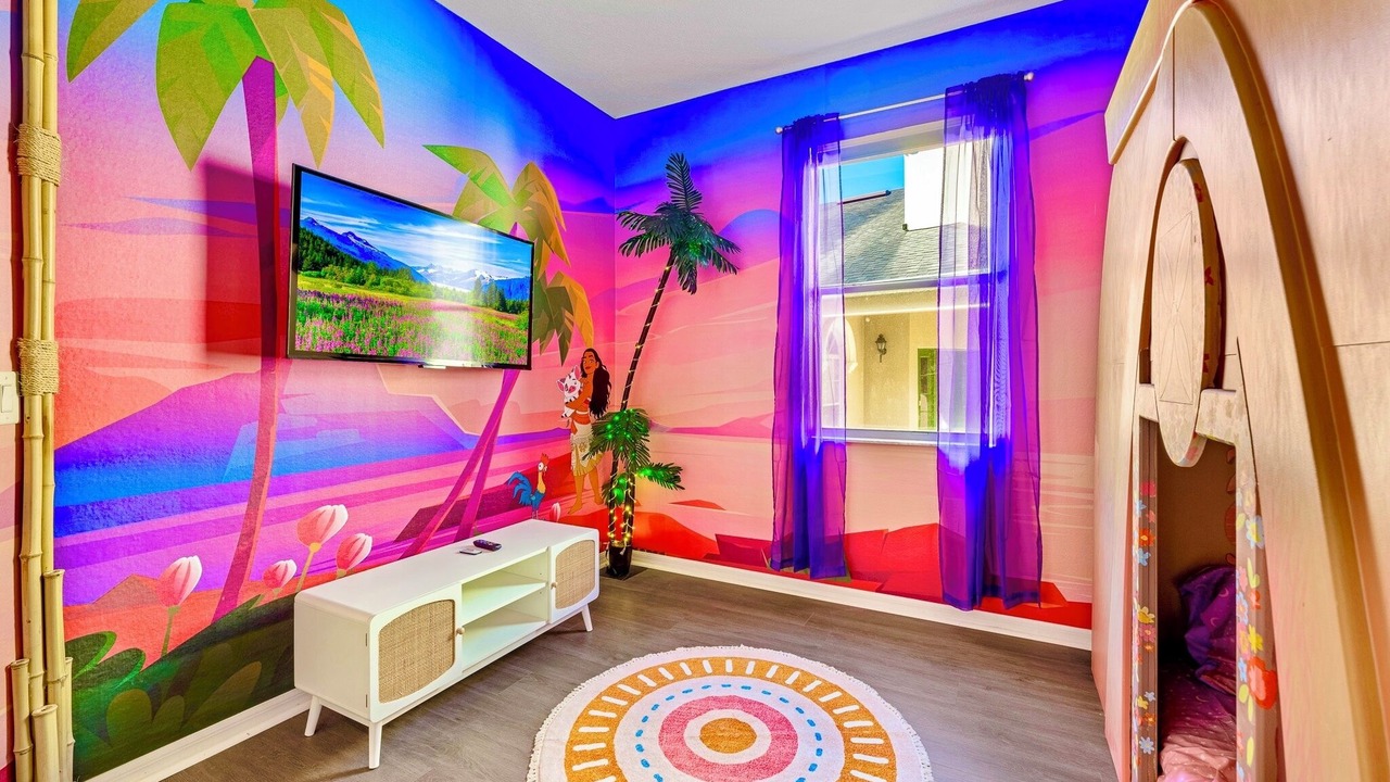 Photo of Bedroom in Florida Pines