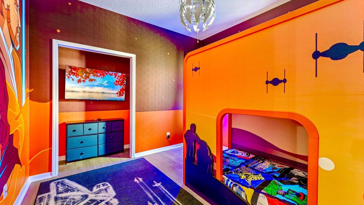 Photo of Bedroom in Florida Pines