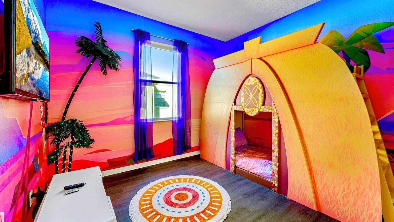 Photo of Bedroom in Florida Pines