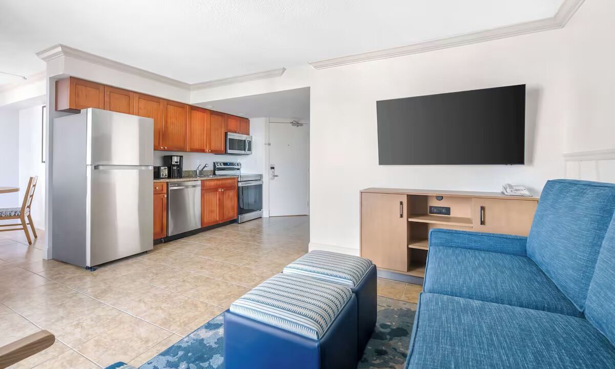 Photo of Livingroom in Seminole Park