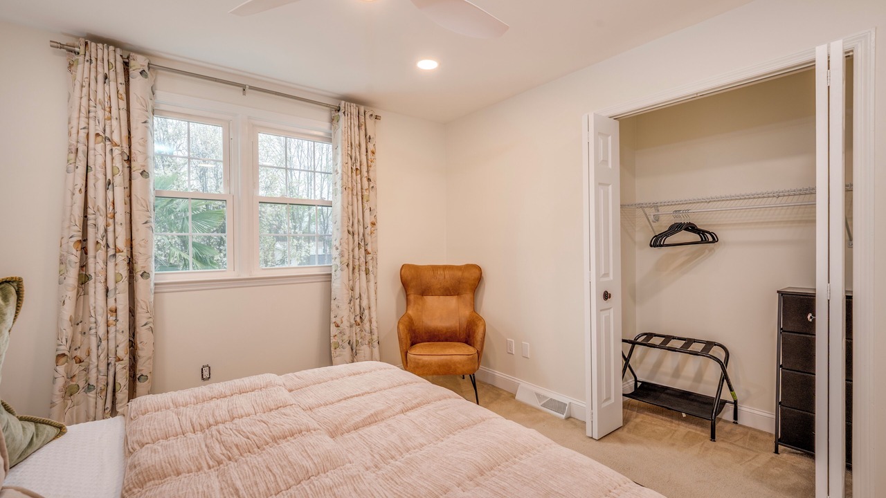 Photo of Bedroom in Mauldin