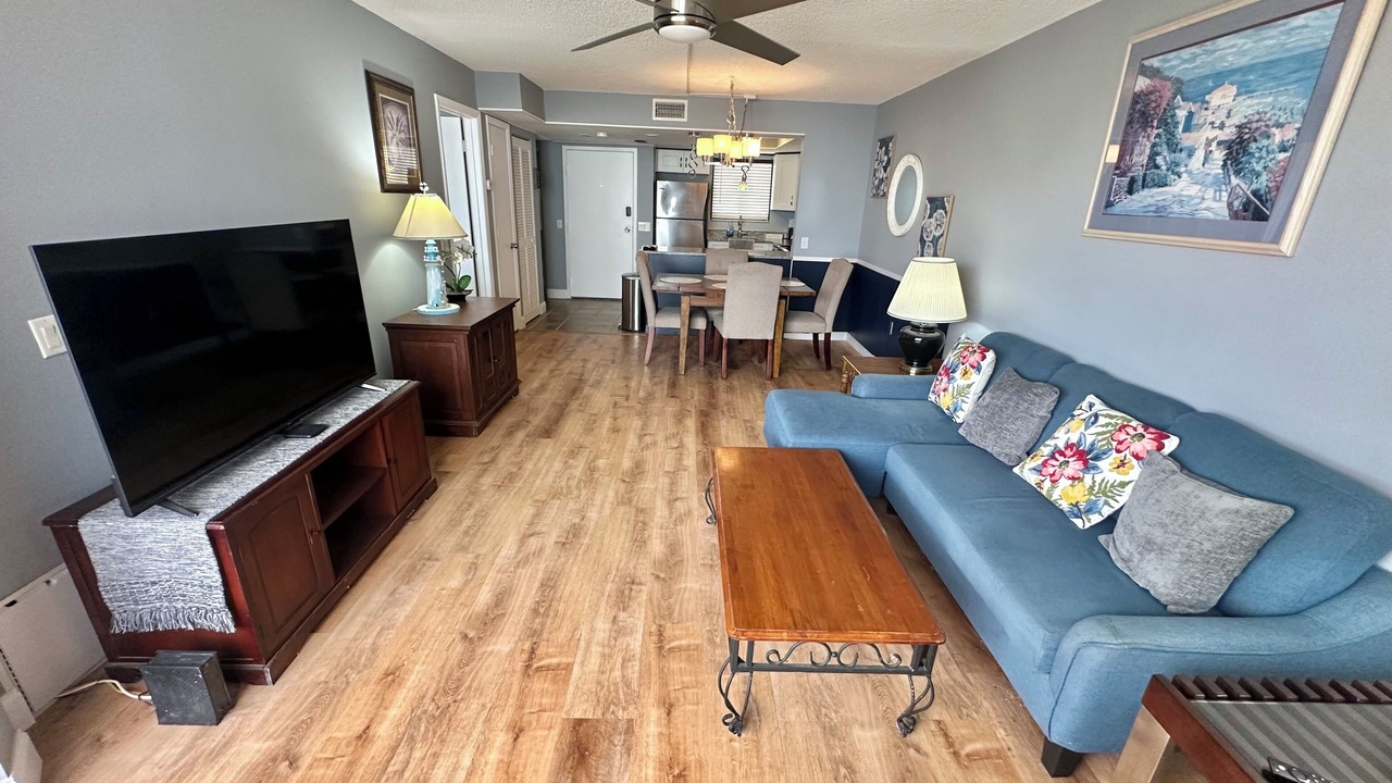 Photo of Livingroom in Hudson