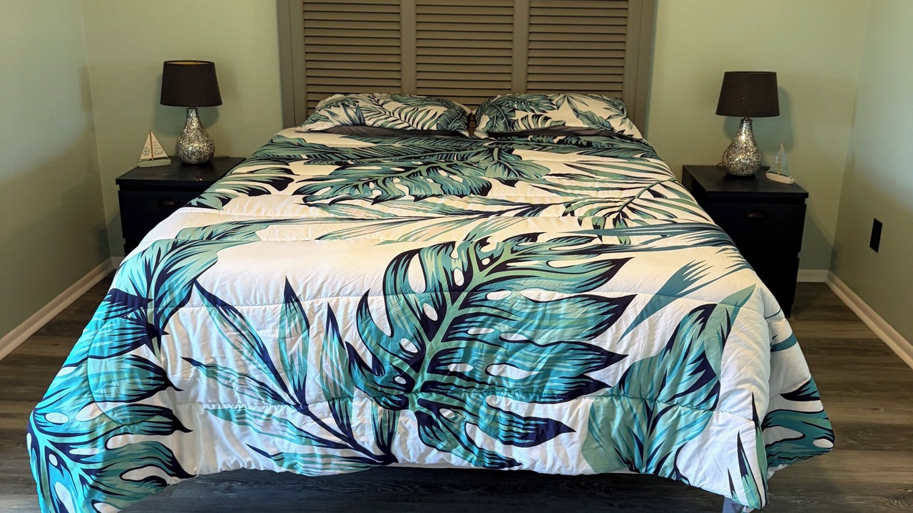 Photo of Bedroom in On Top of The World