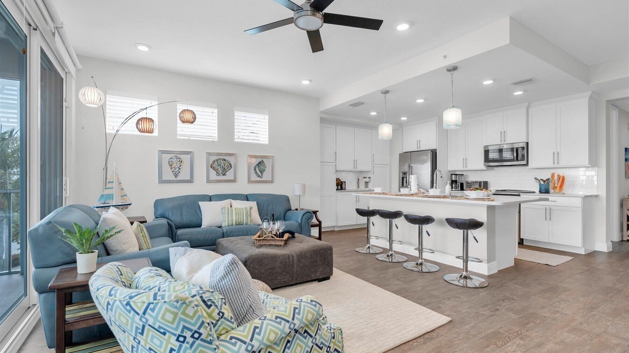 Photo of Livingroom in Whitney Beach