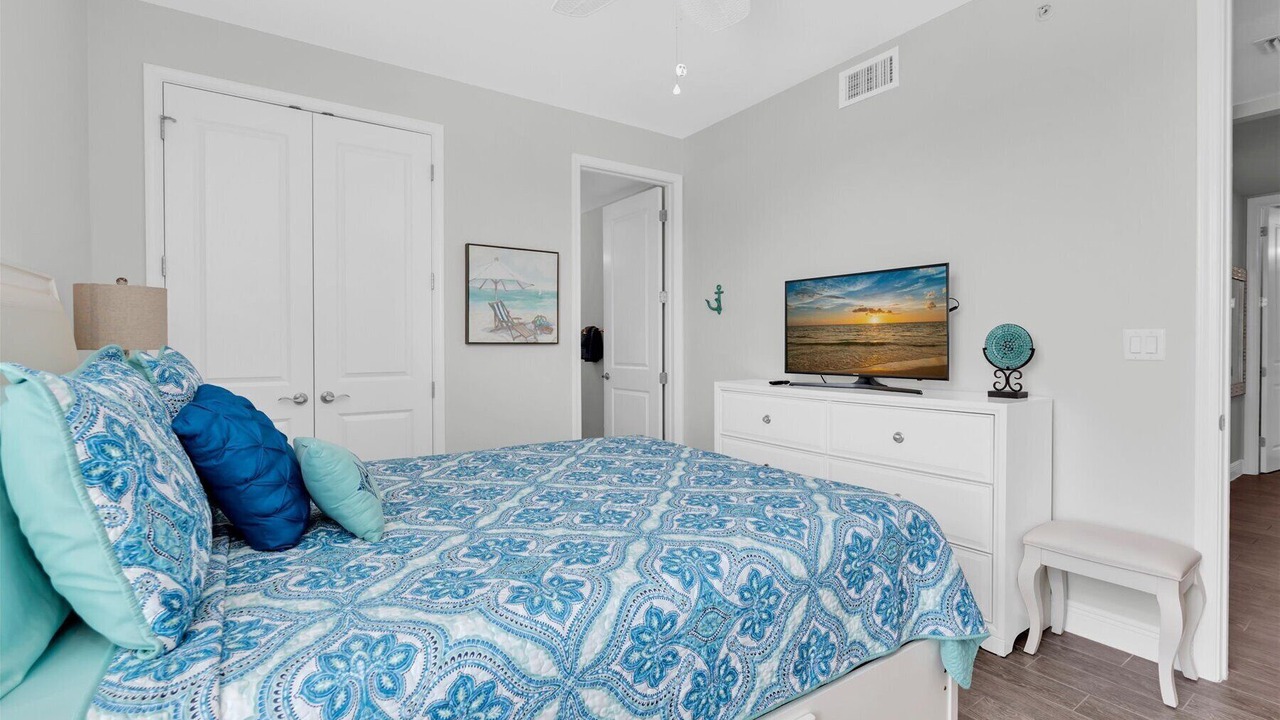 Photo of Bedroom in Whitney Beach