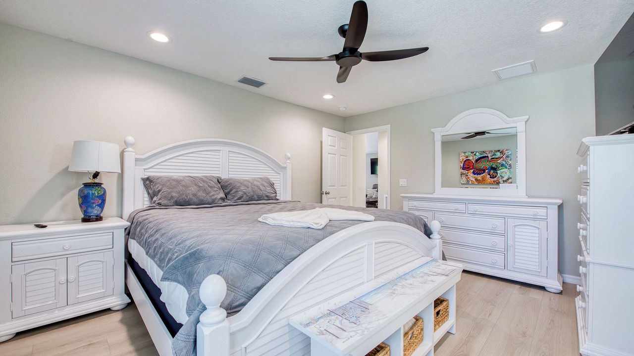 Photo of Bedroom in Weeki Wachee Gardens